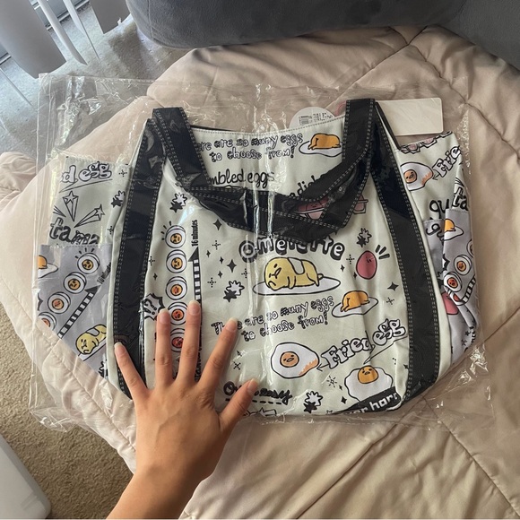 NEW gudetama travel bag